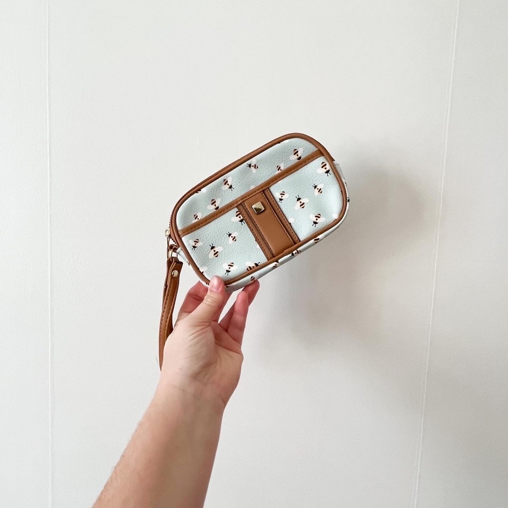 Leather Bumble bee wrist wallet